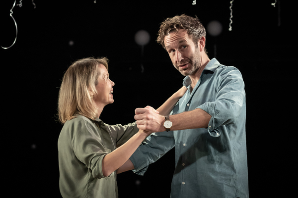 Photos: First Look at Anna Maxwell Martin and Chris O'Dowd in CONSTELLATIONS Image