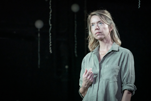 Photos: First Look at Anna Maxwell Martin and Chris O'Dowd in CONSTELLATIONS Image