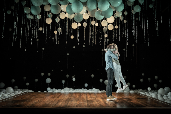 Photos: First Look at Anna Maxwell Martin and Chris O'Dowd in CONSTELLATIONS Image