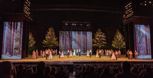 Photos & Video: Kendra Kassebaum, Edward Watts and More Star in The Muny's SEVEN BRIDES FOR SEVEN BROTHERS Image