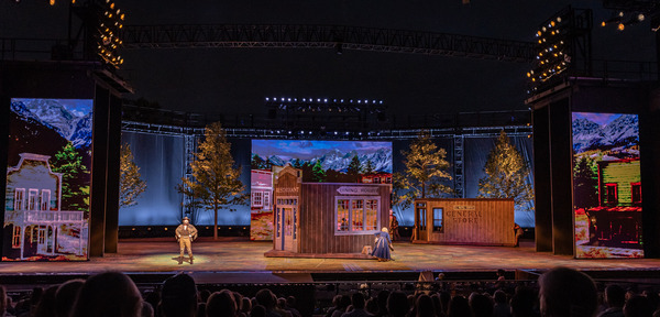 Photos & Video: Kendra Kassebaum, Edward Watts and More Star in The Muny's SEVEN BRIDES FOR SEVEN BROTHERS Image