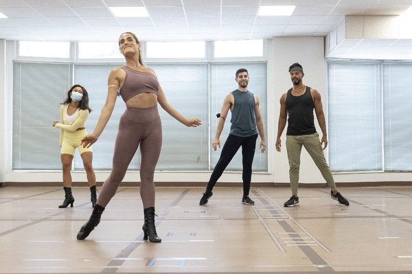 Photos: Disney's FROZEN North American Tour Heads Back Into Rehearsals Image