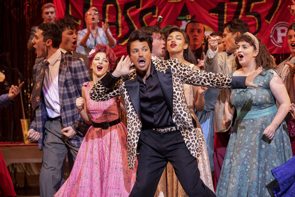 Photos: See Peter Andre, Dan Partridge, Georgia Louise & More in the UK Tour of GREASE 