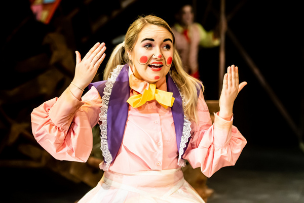 Alice De-Warrenne as Angelica in Pinocchio at Greenwich Theatre Photo