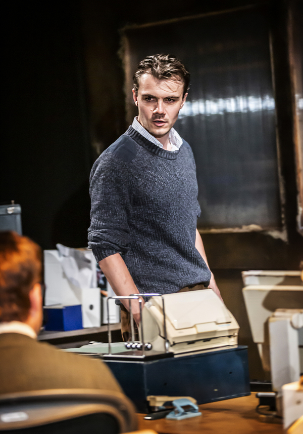 Photos: First Look at WHEN DARKNESS FALLS at Park Theatre Image