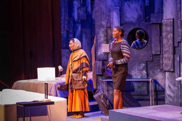 Photos: International City Theatre Presents CLOSELY RELATED KEYS Image