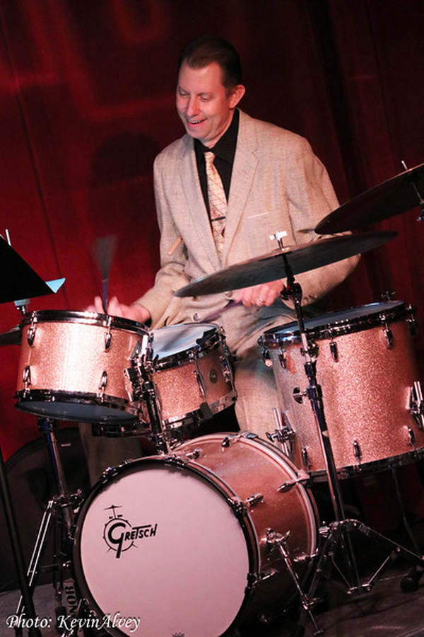 Photos: Peter Cincotti, Victoria Shaw, Ruby Locknar, and More Perform at Jim Caruso's Cast Party Image