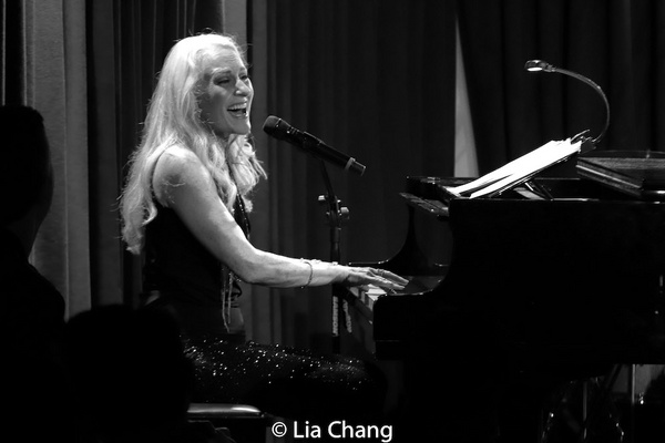 Photos: Elizabeth Ward Land Performs STILL WITHIN THE SOUND OF MY VOICE- THE SONGS OF LINDA RONSTADT Image