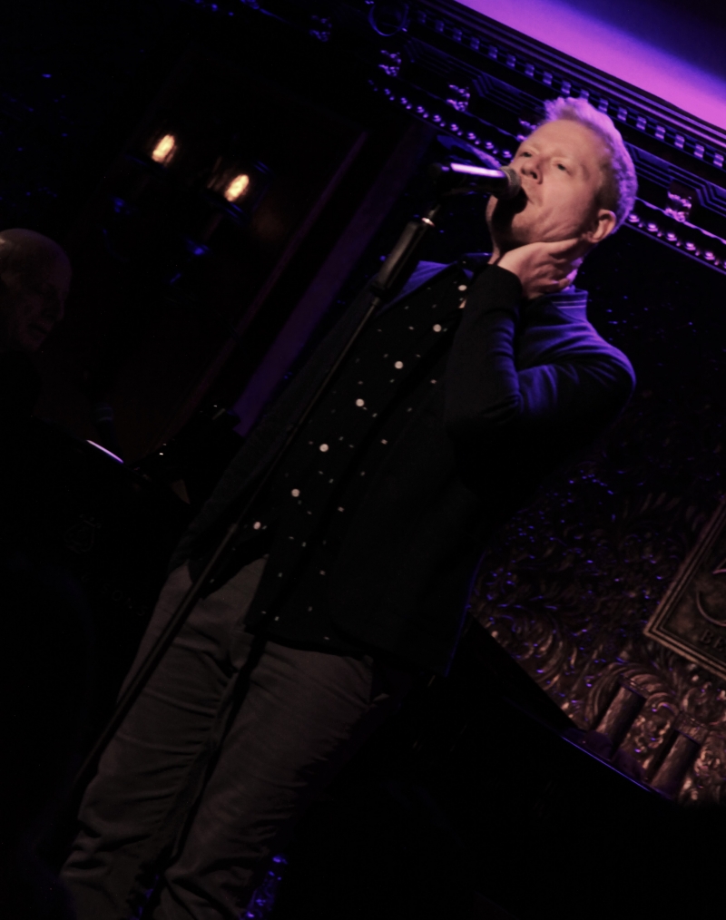 Review: Anthony Rapp Is A Mild-Manner Rock Singer In UNPLUGGED At Feinstein's/54 Below  Image