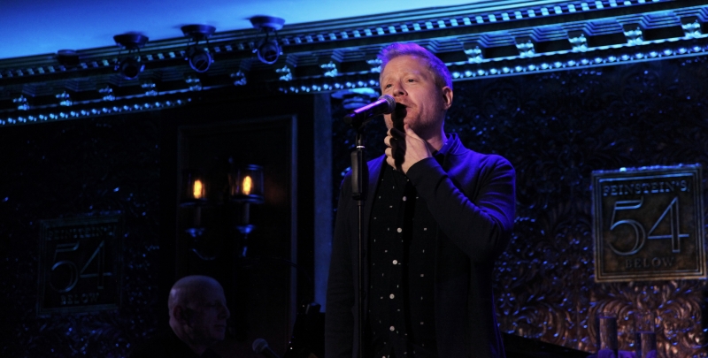 Review: Anthony Rapp Is A Mild-Manner Rock Singer In UNPLUGGED At Feinstein's/54 Below  Image