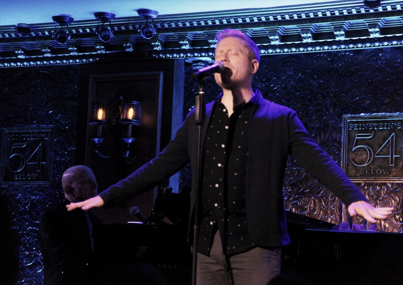 Review: Anthony Rapp Is A Mild-Manner Rock Singer In UNPLUGGED At Feinstein's/54 Below  Image