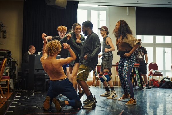 Photos: Inside Rehearsal For BAT OUT OF HELL UK and Ireland Tour Image