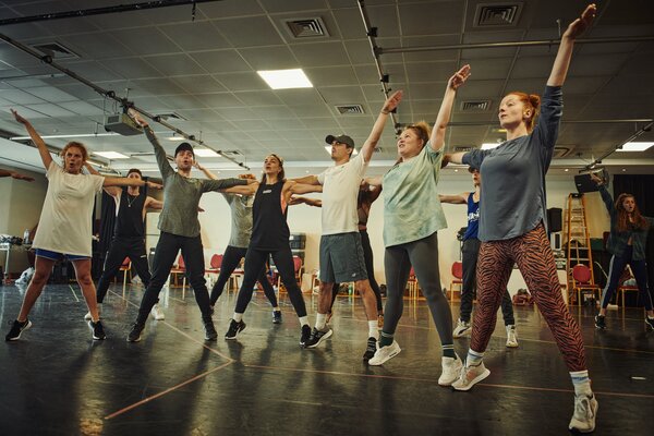 Photos: Inside Rehearsal For BAT OUT OF HELL UK and Ireland Tour 