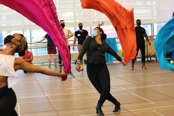 VIDEO: ALADDIN Cast Reunites for First Day Back in Rehearsals Image