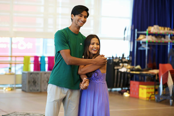 VIDEO: ALADDIN Cast Reunites for First Day Back in Rehearsals Image