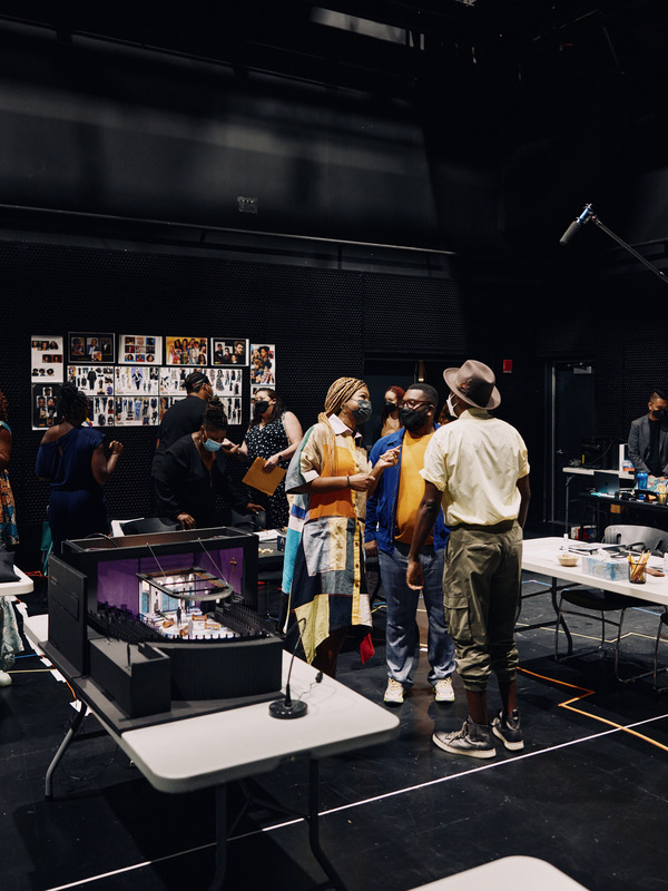 Photos: CHICKEN & BISCUITS Cast Gathers for First Rehearsals Image