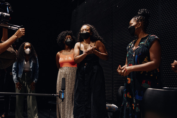 Photos: CHICKEN & BISCUITS Cast Gathers for First Rehearsals Image