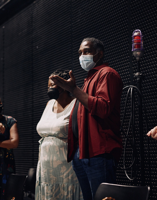 Photos: CHICKEN & BISCUITS Cast Gathers for First Rehearsals Image