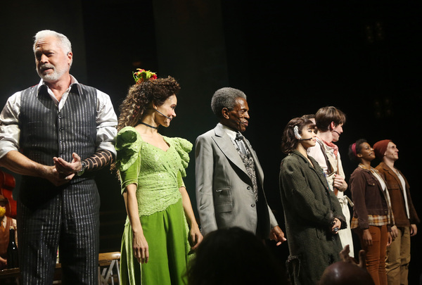 Tom Hewitt, Amber Gray, Andre De Shields, Eva Noblezada, Reeve Carney, Tara Jackson a Photo