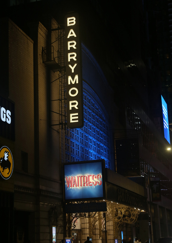 Photos: WAITRESS Company Takes First Bows at the Barrymore Theatre Image