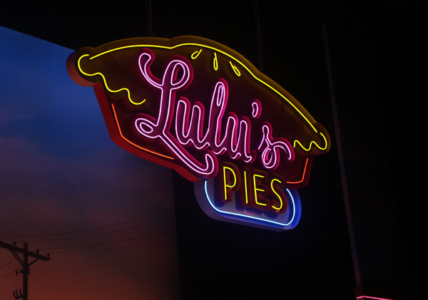 Photos: WAITRESS Company Takes First Bows at the Barrymore Theatre Image