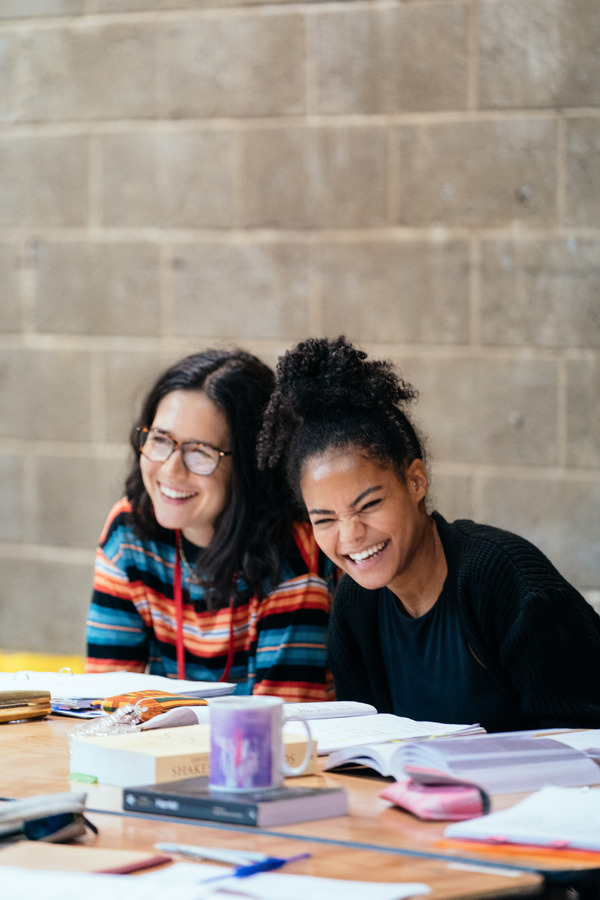 Photos: In Rehearsal With HAMLET Starring Cush Jumbo and Adrian Dunbar Image