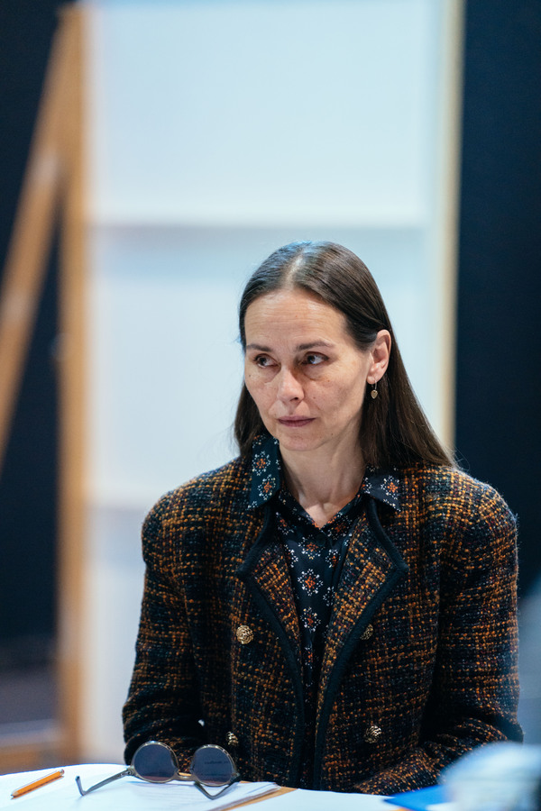 Photos: In Rehearsal With HAMLET Starring Cush Jumbo and Adrian Dunbar Image