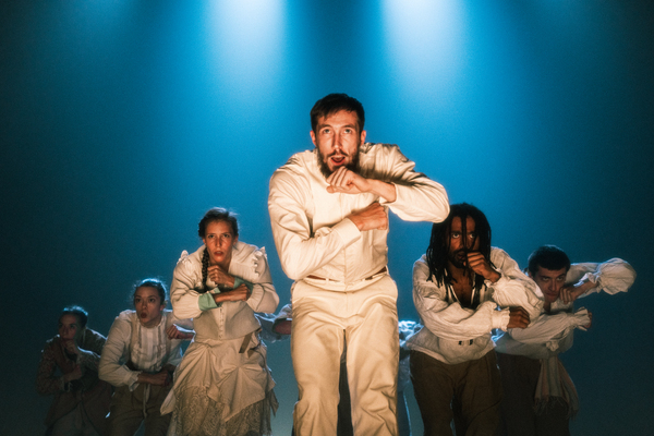 Photos: First Look at DOUBLE MURDER at Sadler's Wells Image
