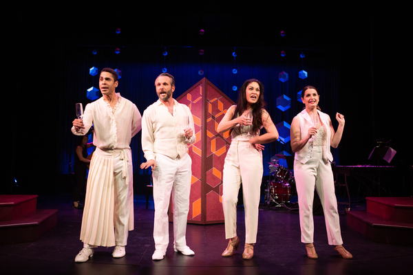 Photos: STARTING HERE, STARTING NOW at San Francisco Playhouse Image
