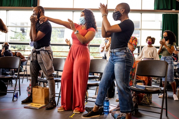 Photos & Video: See THE LION KING North American Tour's First Day Back After the Shutdown Image