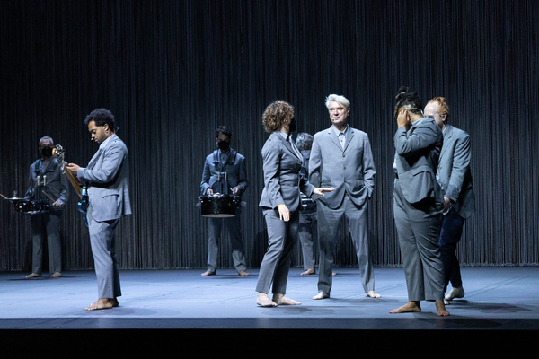 Photos: Go Behind the Scenes of DAVID BYRNE'S AMERICAN UTOPIA  Image