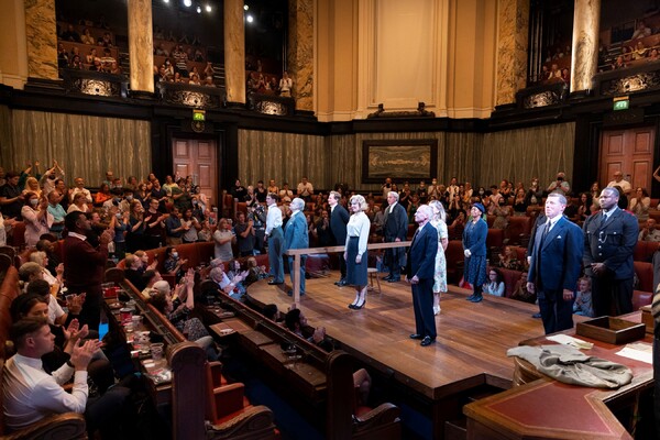 Photos: The Cast of WITNESS FOR THE PROSECUTION Takes Their Bows at Reopening Performance Image