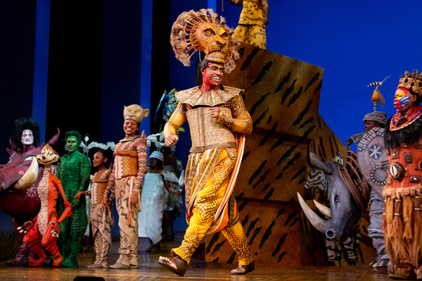 Photos: Go Inside the Curtain Call for THE LION KING's Return to Broadway Image