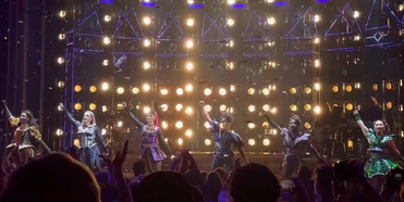 VIDEO: SIX Begins Broadway Previews! Catch A Glimpse of Their Royal Reception Photo
