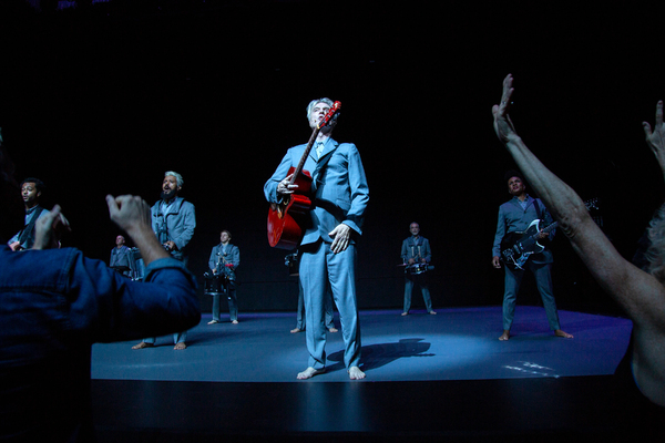 Photos: AMERICAN UTOPIA Re-Opens On Broadway! 