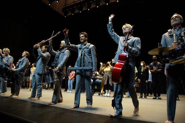 Photos: AMERICAN UTOPIA Re-Opens On Broadway! Image