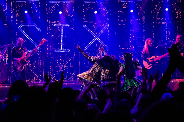 Photos/Video: Go Inside SIX's First Performance Back on Broadway! Image