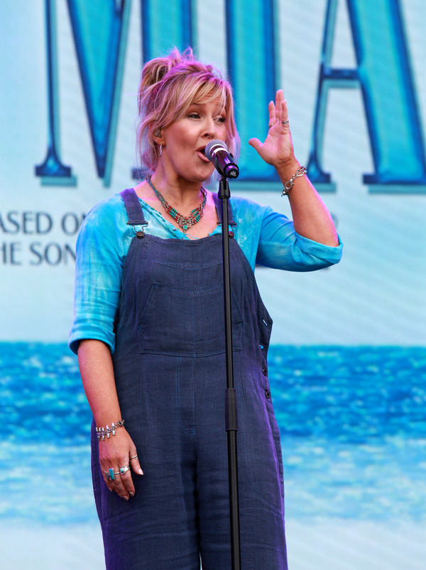 Photos: LES MISERABLES, FROZEN, WICKED, and More at WEST END LIVE 2021  Image