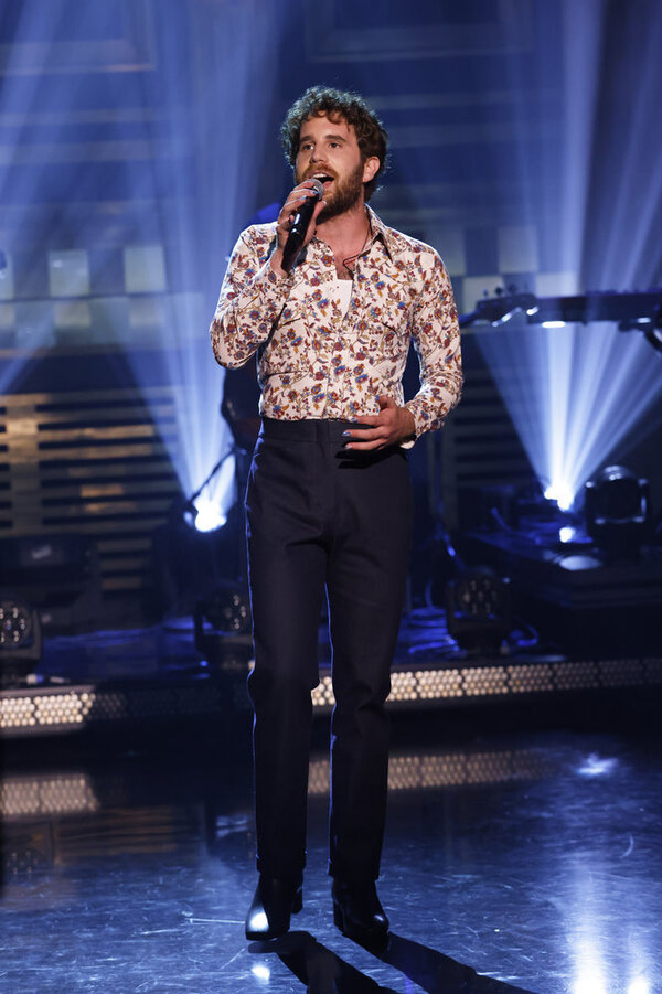 Photos: THE TONIGHT SHOW Celebrates Broadway Week With Performances From SIX, WICKED, & More! Image