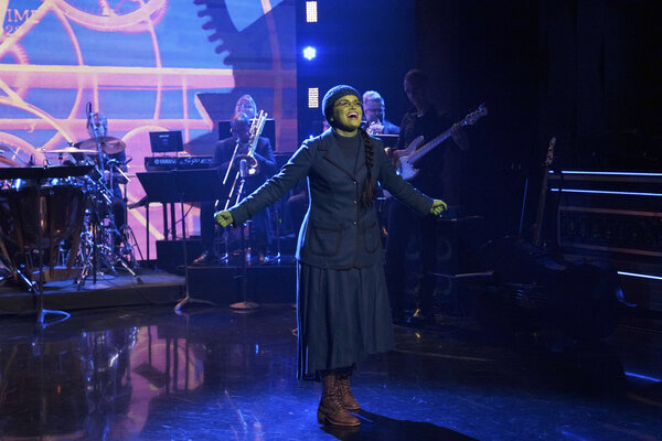 Photos: THE TONIGHT SHOW Celebrates Broadway Week With Performances From SIX, WICKED, & More! 