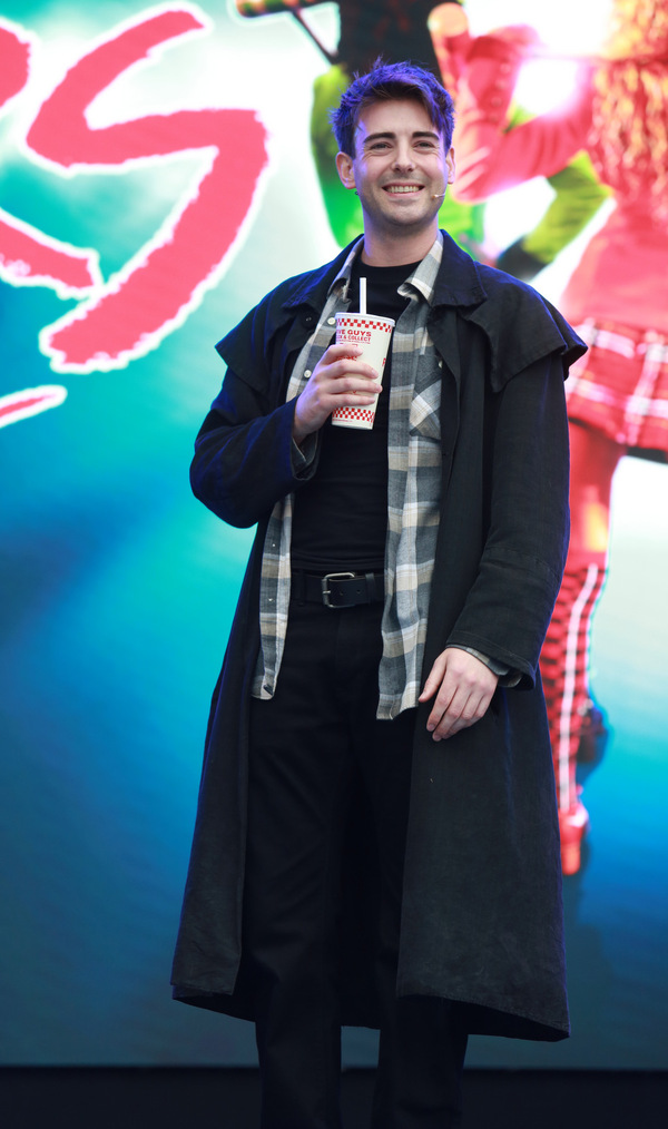 Photos: THE LAST FIVE YEARS, ROCK OF AGES, HEATHERS & More at WEST END LIVE 2021 Image