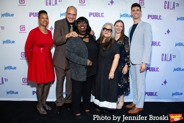Photos: Ari'el Stachel, Reeve Carney, Eva Noblezada and More Attend the Public Theater 2021 Gala Image