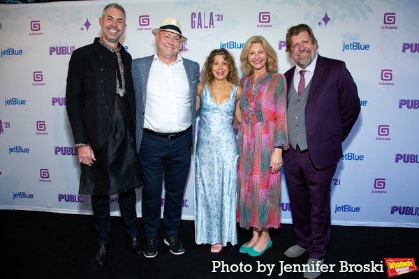Photos: Ari'el Stachel, Reeve Carney, Eva Noblezada and More Attend the Public Theater 2021 Gala Image