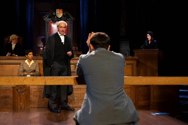 Photos: First Look at WITNESS FOR THE PROSECUTION at London County Hall Image