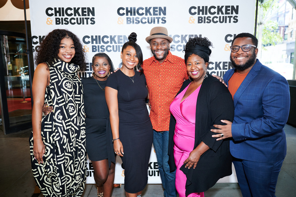 Photos: CHICKEN & BISCUITS Hosts a Picnic Outside the Circle in the Square Theatre Image