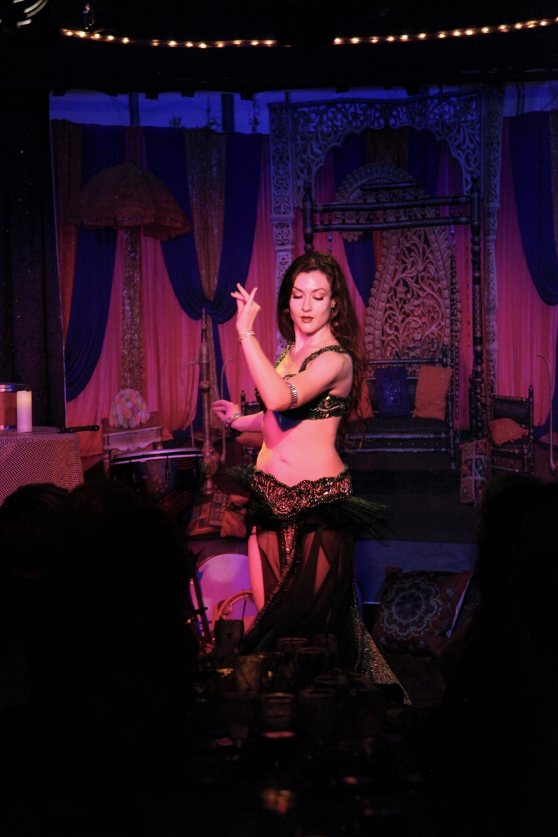 Review: BELLY DANCE EXTRAVAGANZA HOSTED BY HANNAH Shakes Things Up At Don't Tell Mama  Image