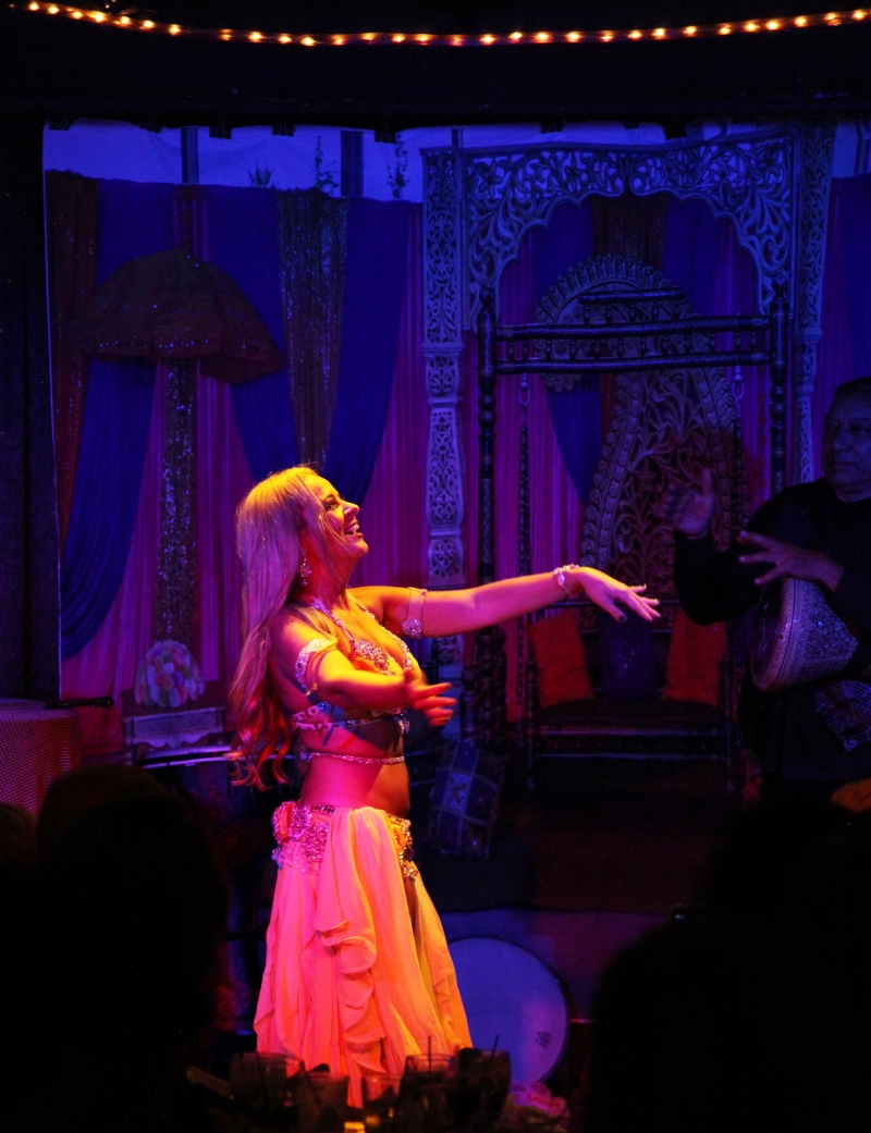 Review: BELLY DANCE EXTRAVAGANZA HOSTED BY HANNAH Shakes Things Up At Don't Tell Mama  Image