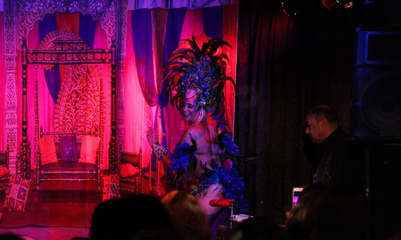 Review: BELLY DANCE EXTRAVAGANZA HOSTED BY HANNAH Shakes Things Up At Don't Tell Mama  Image