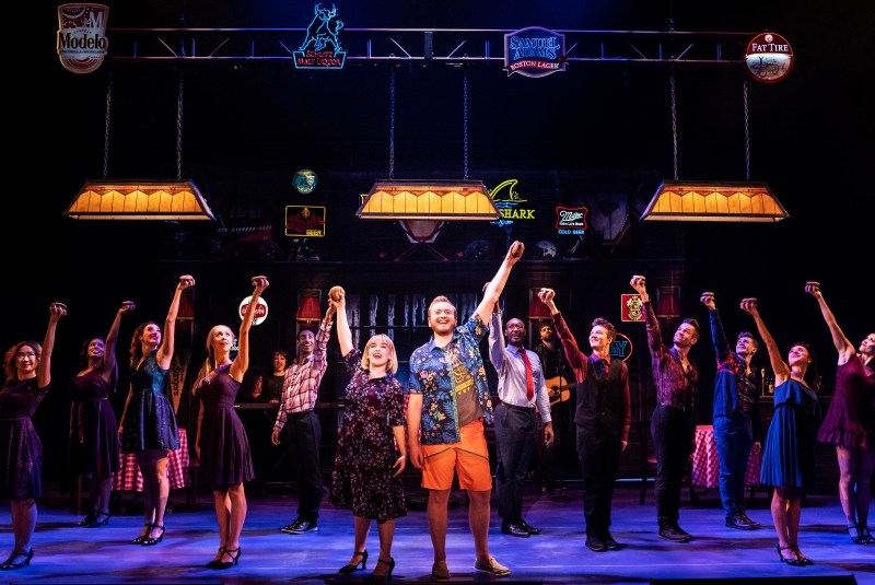 Review: ESCAPE TO MARGARITAVILLE at Starlight Theatre  Image