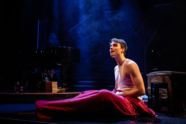 Photos: First Look at the West End Transfer of THE LAST FIVE YEARS Image